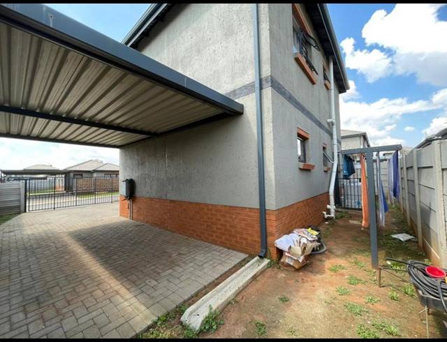 3 BEDROOM HOUSE FOR SALE IN ALBERTSDAL